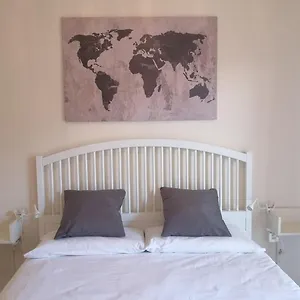 Bellahome , Como Italië