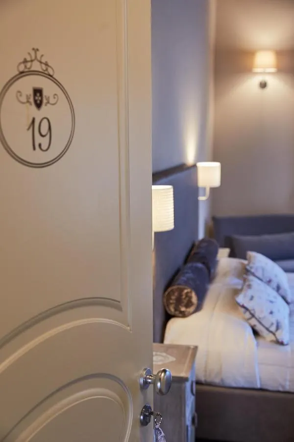 Il Castelluccio Country Resort Restaurant & Spa バルベリーノ・ディ・ムジェッロ ファームステイ