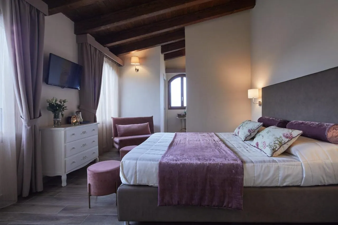 Il Castelluccio Country Resort Barberino Del Mugello Italy
