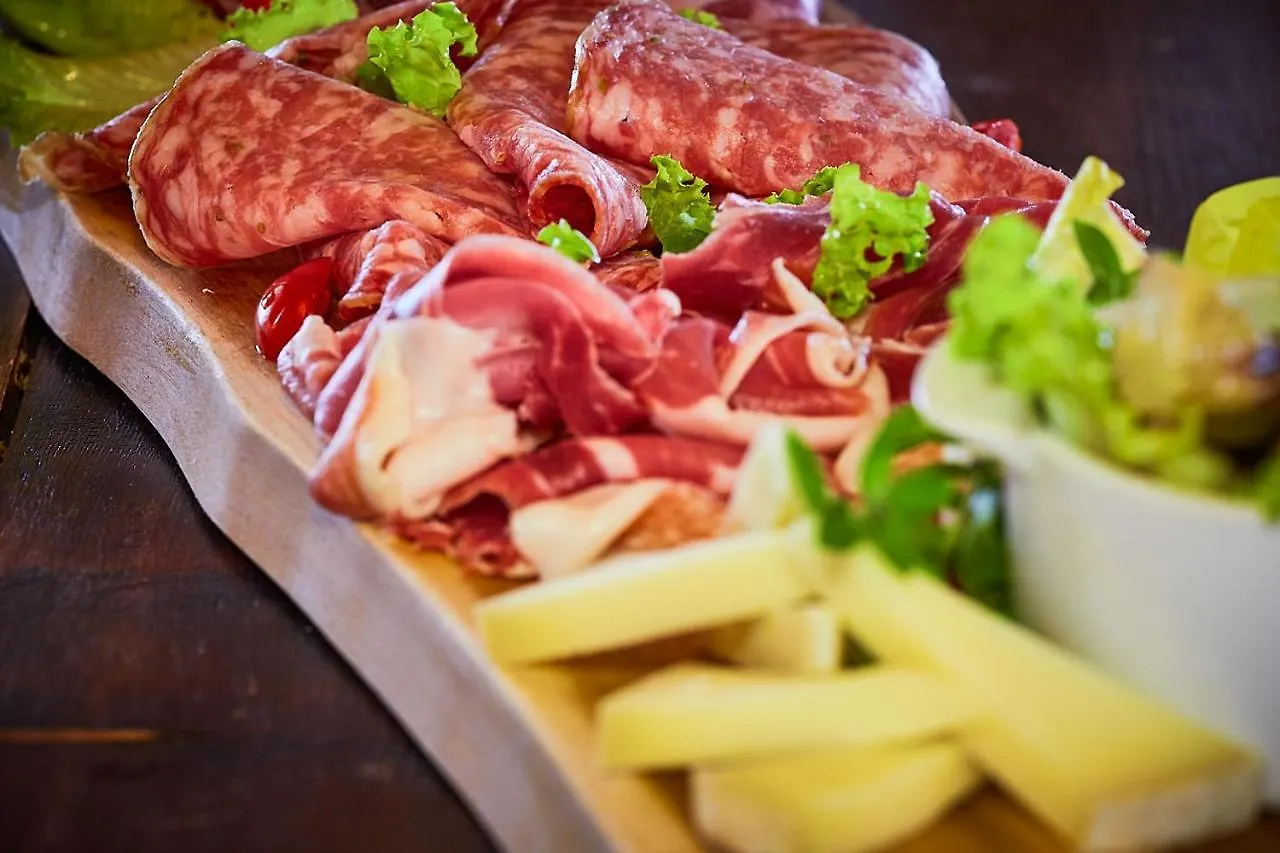 Il Castelluccio Country Resort Restaurant & Spa バルベリーノ・ディ・ムジェッロ 0*,  イタリア