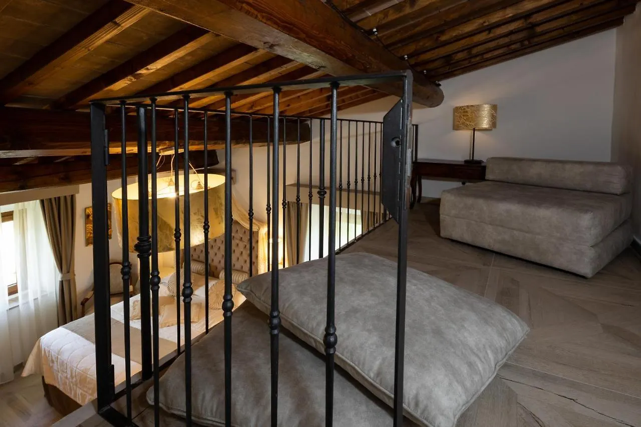ファームステイ Il Castelluccio Country Resort Restaurant & Spa バルベリーノ・ディ・ムジェッロ