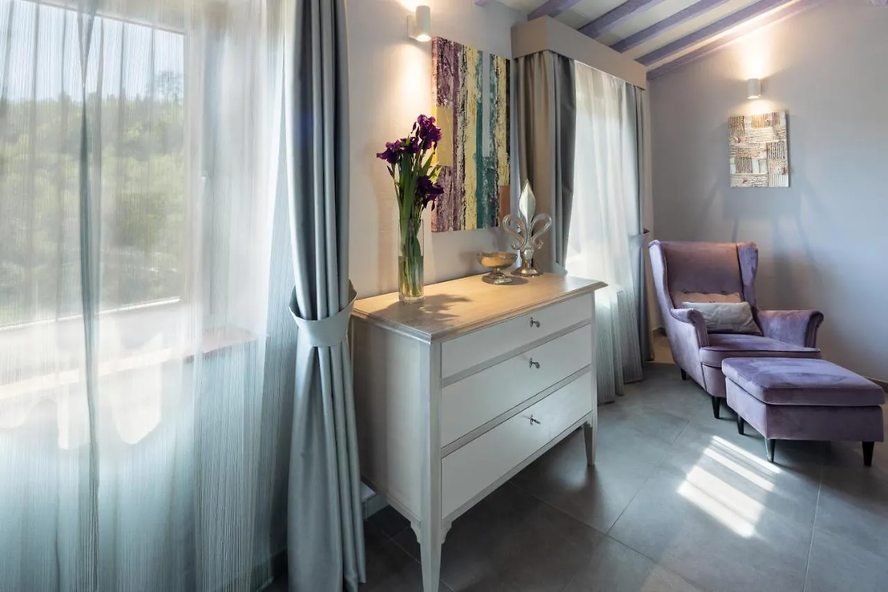 ファームステイ Il Castelluccio Country Resort Restaurant & Spa バルベリーノ・ディ・ムジェッロ