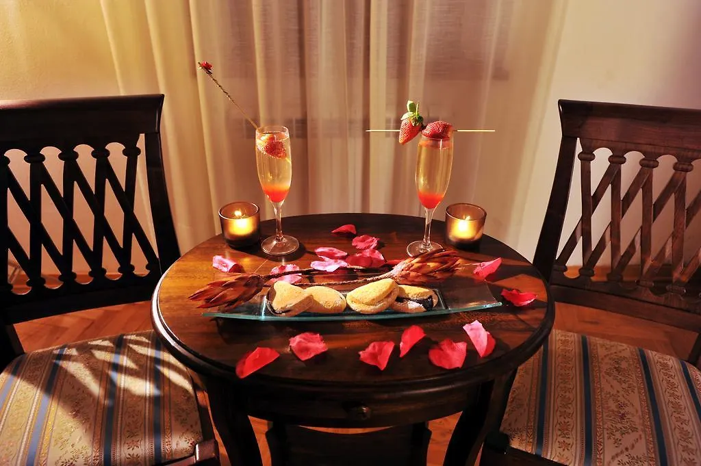 Il Castelluccio Country Resort Restaurant & Spa バルベリーノ・ディ・ムジェッロ ファームステイ